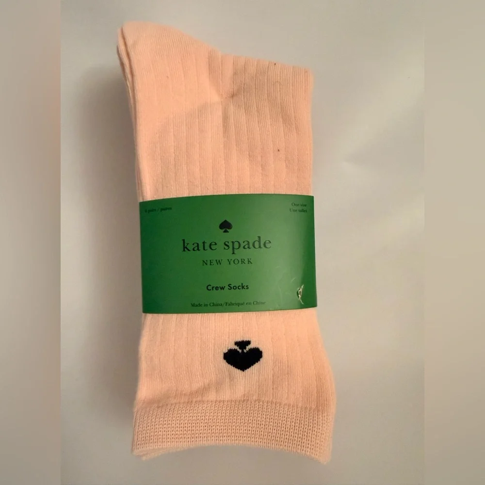 ♠️ Kate Spade Soft Pink, Cream, and Rose Crew Socks. NWT. OS